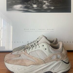 GUC Adidas Yeezy 700 Salt